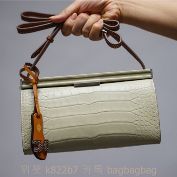 에르메스 HERMES Clic H