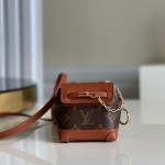 루이비통  LOUIS VUITTON 미니 스티머 파우치 M00340