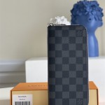 루이비통 Louis Vuitton 지퍼 장지갑 M63095