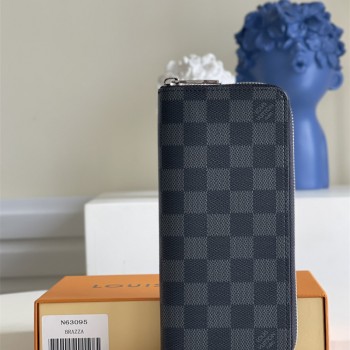 루이비통 Louis Vuitton 지퍼 장지갑 M63095