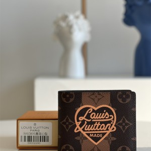 루이비통 LOUIS VUITTON 반지갑 M60895