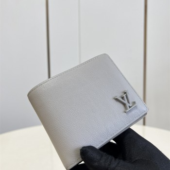 루이비통 LOUIS VUITTON 반지갑 M81026