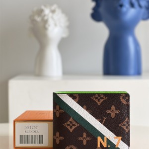 루이비통 LOUIS VUITTON 반지갑 M81257