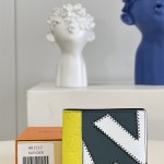 루이비통 LOUIS VUITTON 반지갑 M80770