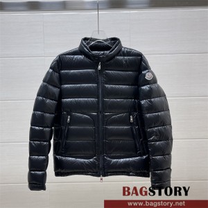 몽클레어 MONCLER 패딩 남성용