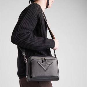 프라다 PRADA 남성 남자 2VH152 숄더 크로스백