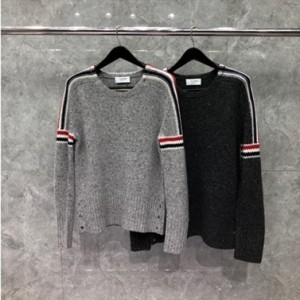 톰브라운 THOM BROWNE 스웨터 남여공용