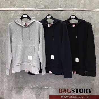 톰브라운 THOM BROWNE 후드티 남여공용
