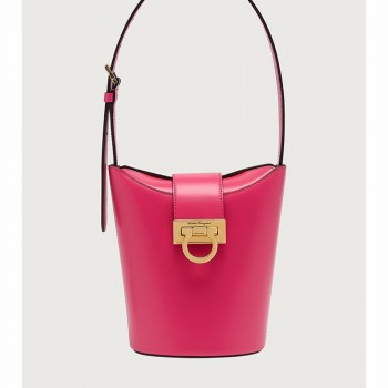 페라가모 Ferragamo 211194 살바토레페라가모 트리폴리오 숄더백