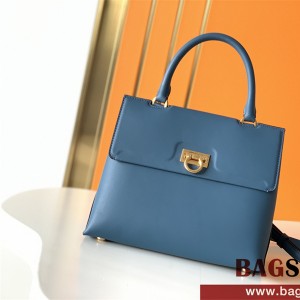 살바토레페라가모 페라가모 트리폴리오 스몰 토트백