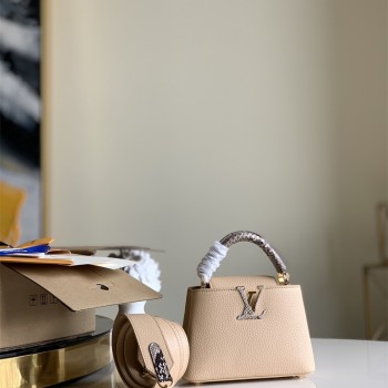 루이비통 Louis Vuitton M98477 카퓌신 미니 21CM