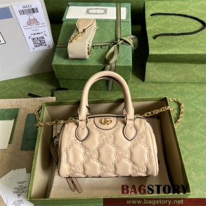 구찌 GUCCI  GG 마틀라세 레더 미니 핸드백 702251