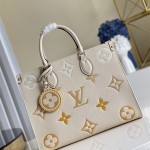 루이비통 Louis Vuitton M45717 온더고MM 토트백