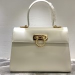 페레가모 켈리백 탑핸들 라지