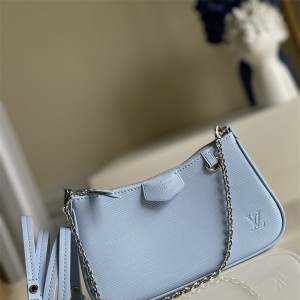 루이비통 Louis Vuitton M80471 이지 파우치 온 스트랩 