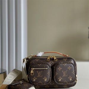 루이비통 Louis Vuitton M80446 유틸리티 크로스바디백 