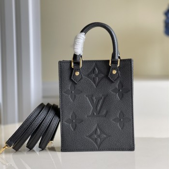 루이비통 Louis Vuitton M81417 쁘띠 삭 플라 