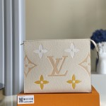 루이비통 Louis Vuitton M80504 바이 더 폴 포쉐트 토일렛 파우치