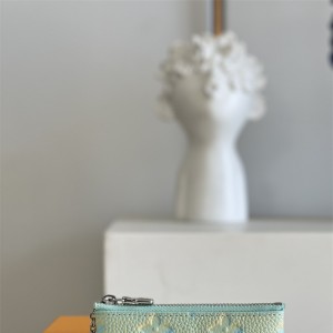 루이비통 지갑 M81297