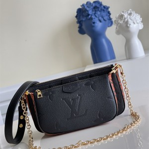  루이비통 Louis Vuitton  멀티 포쉐트 악세수아 느와 M80399 M80399