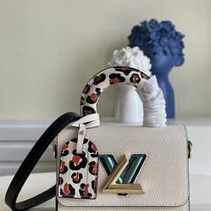 루이비통 Louis Vuitton M58546 트위스트 PM 여성 토트백