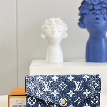 루이비통 여성 지갑 사라 월릿 장지갑 M81183