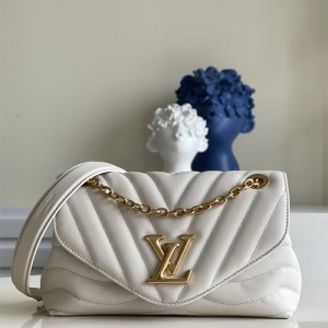 루이비통 Louis Vuitton  LV 뉴 웨이브 체인 백 M58552