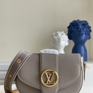 루이비통 Louis Vuitton  LV 퐁 뇌프 소프트 MM  M58967