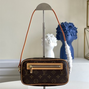 루이비통 Louis Vuitton 모노그램 시떼PM 파우치 M51183