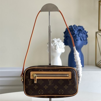 루이비통 Louis Vuitton 모노그램 시떼PM 파우치 M51183