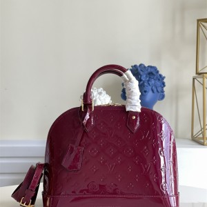 루이비통 Louis Vuitton  M91611   알마PM