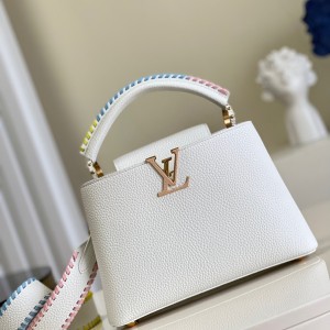  루이비통 Louis Vuitton  카퓌신BB 27CM M57941