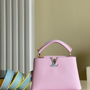 루이비통 Louis Vuitton    카퓌신BB 27CM  M57941