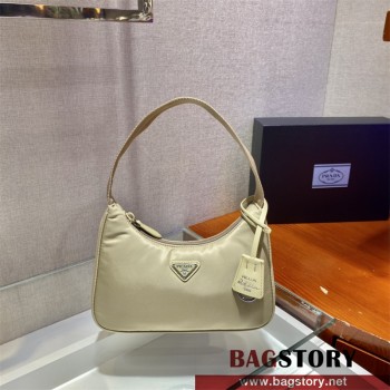 프라다 리에디션 나일론 호보백 블랙 1NE515