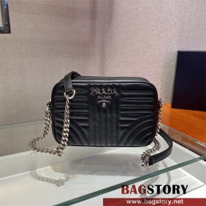 프라다 카메라백 크로스백 1BD083