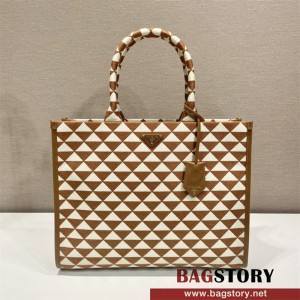 프라다 심볼 자카드 패브릭 대형 토트백 1BA356