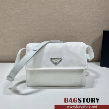 프라다 PRADA 리나일론 스몰 패딩 숄더백 1BD258
