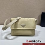프라다 PRADA 리나일론 스몰 패딩 숄더백 1BD258