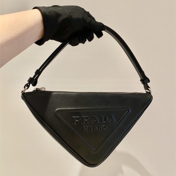 프라다 트라이앵글 레더 파우치백1NQ043