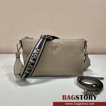 프라다 비텔로 크로스바디백 1BH050