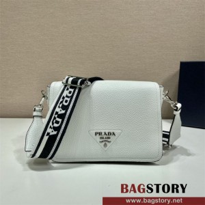 프라다 비텔로 다이노 가죽 숄더백 1BD314
