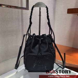 프라다 나일론 숄더 버킷백 1BZ038