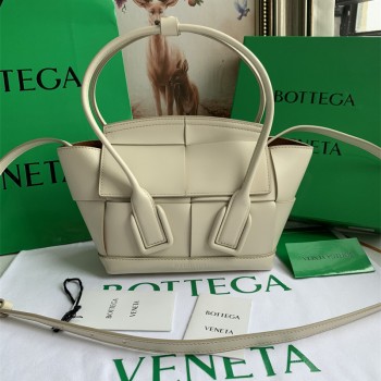 보테가베네타 아르코 토트백 미니 MINI  ARCO 29