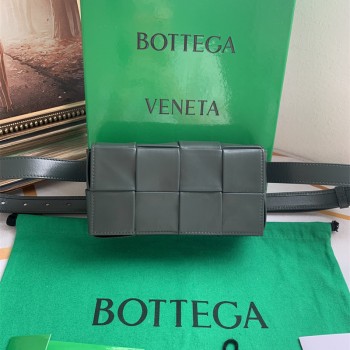 보테가베네타 인트레치아토 카세트 벨트백 651053