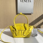 보테가베네타 ARCO 아르코백 미니 토트백 666873