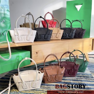 보테가베네타 ARCO 아르코백 미니 토트백 666873