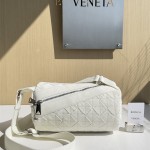 보테가베네타 인트레치오 웨빙 크로스바디백 690966