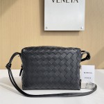 보테가베네타 루프 스몰 크로스백 666689