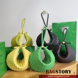 보테가베네타 인트레치아토 파우치 토트백 701024