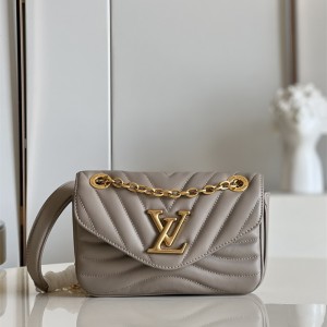 루이비통 Louis Vuitton뉴 웨이브 체인 백 PM M20838